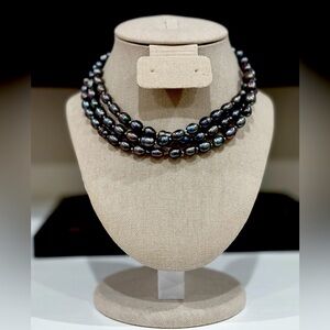 Grey Pearl Necklace- 23 inches *USED*